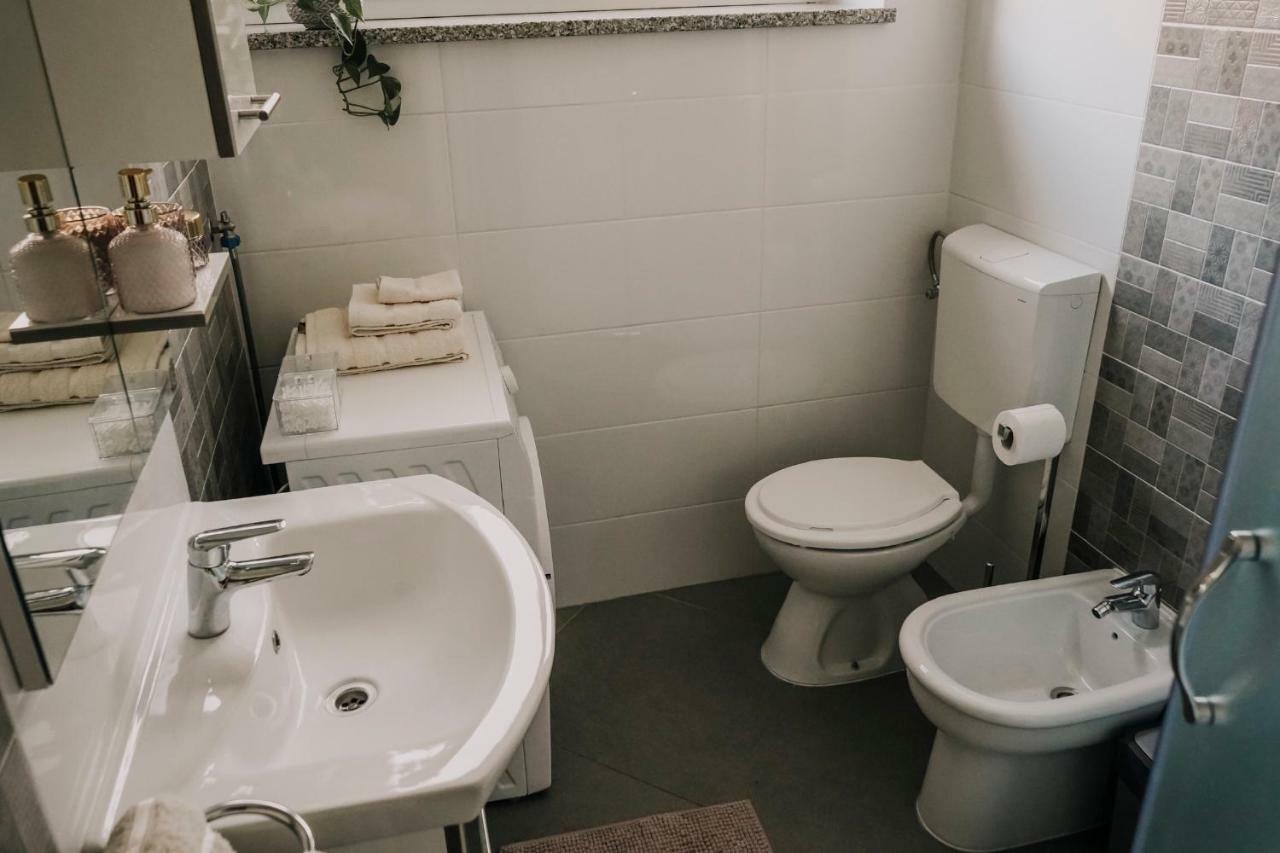 Apartman Bacchus Пула Екстериор снимка