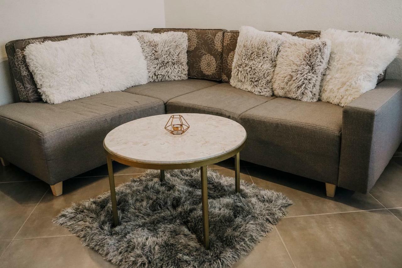 Apartman Bacchus Пула Екстериор снимка