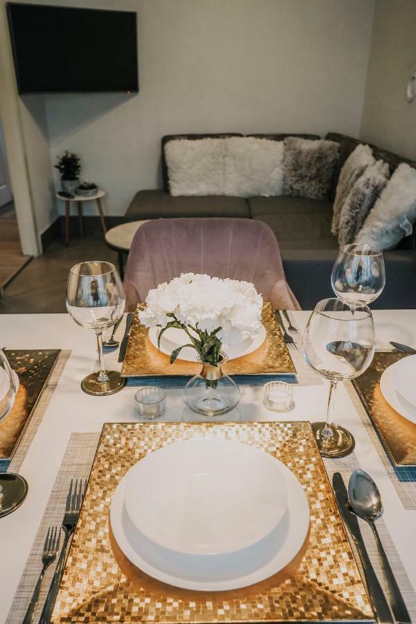 Apartman Bacchus Пула Екстериор снимка