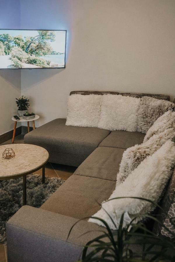 Apartman Bacchus Пула Екстериор снимка