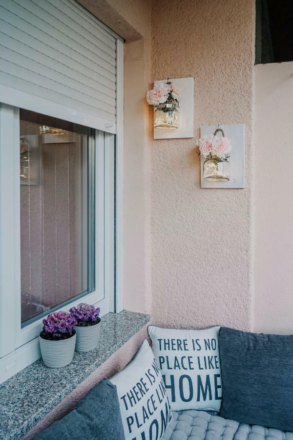 Apartman Bacchus Пула Екстериор снимка