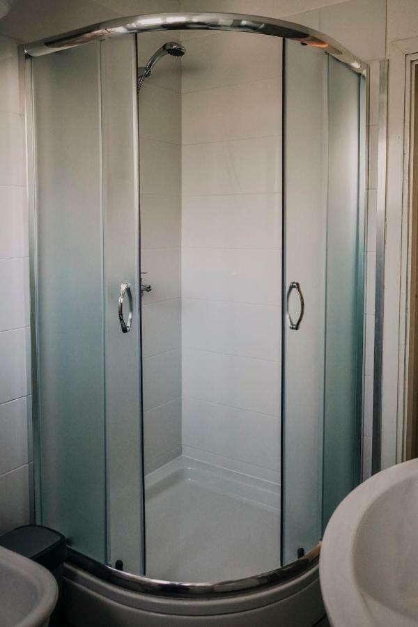 Apartman Bacchus Пула Екстериор снимка